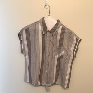 Gray and white collard shirt